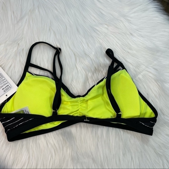 NWT Next Balancing Act Inspire Sports Bra 34 B/C - Picture 3 of 6